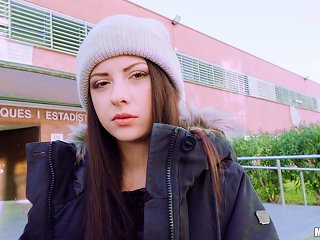 BravoTube Sex Video - Italian Seductress Rebecca Volpetti Sucking A Dick At School